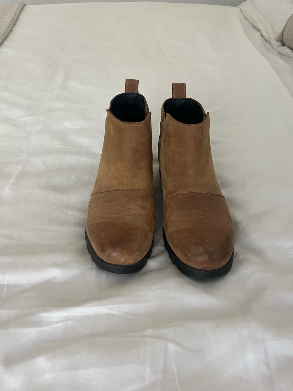 Sorel Women's Tan Leather Chelsea Ankle Boots